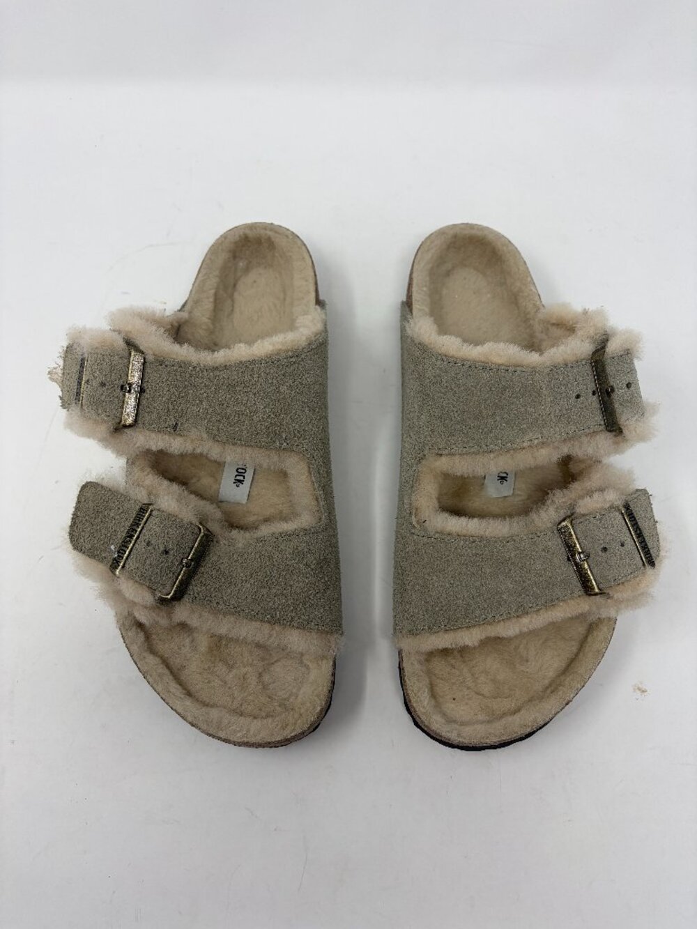 NWOT Birkenstock Shearling Arizona sandals 39 taupe suede cream buckle $165 - Picture 2 of 6